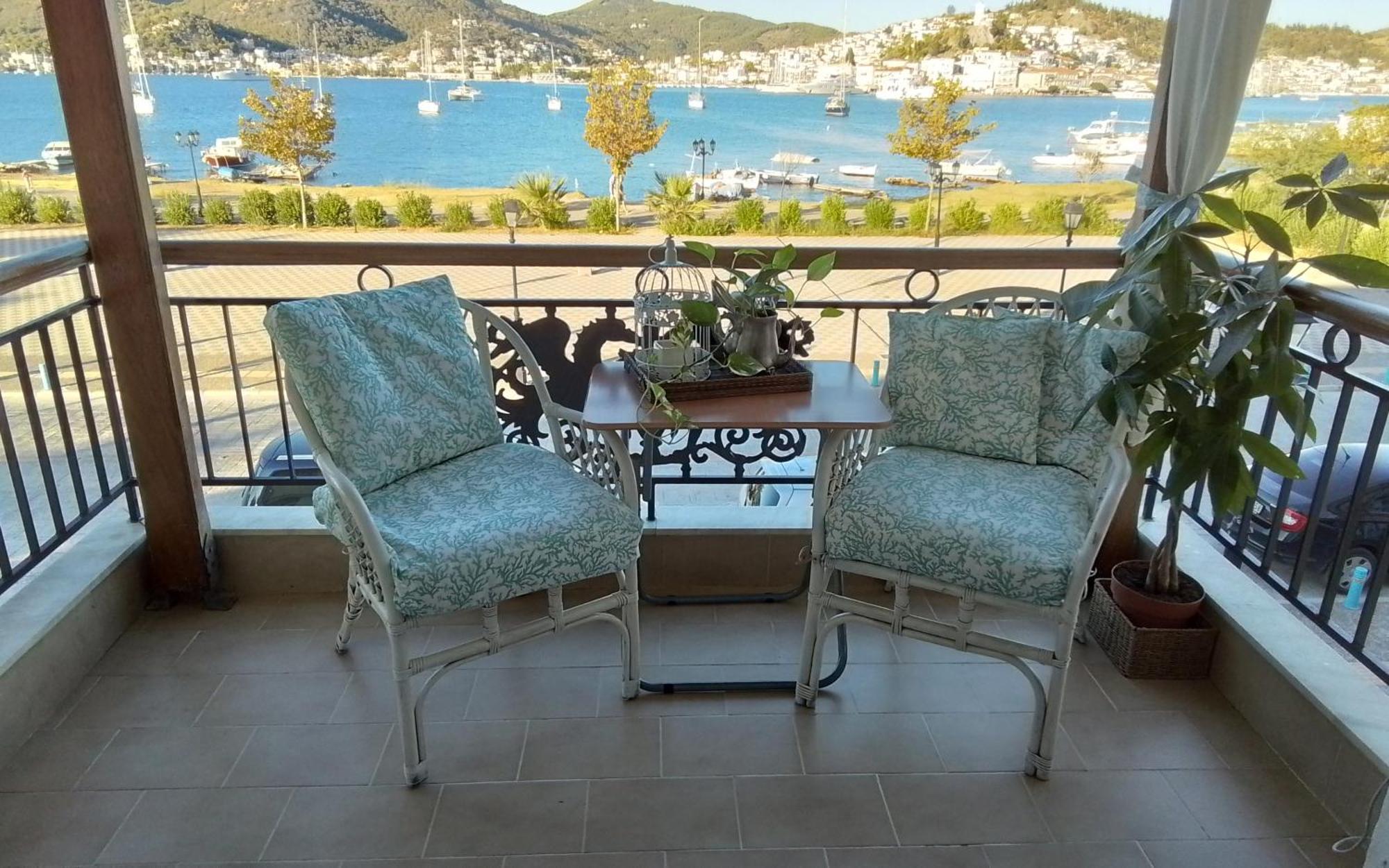 Liberty Porosview Apartement Galatás Eksteriør billede